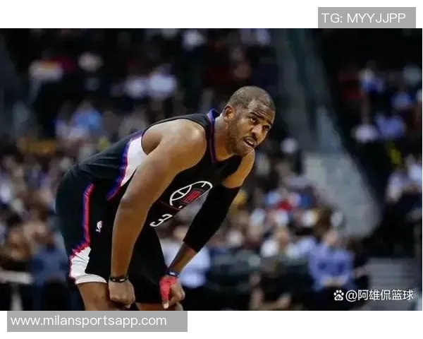 帕金斯揭露保罗争议许多队友认为他并非完全无辜 帕金斯揭露保罗争议许多队友认为他并非完全无辜