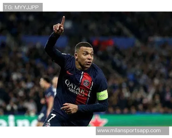 姆巴佩分享生活与比赛精彩瞬间展现轻松愉快的心情与状态