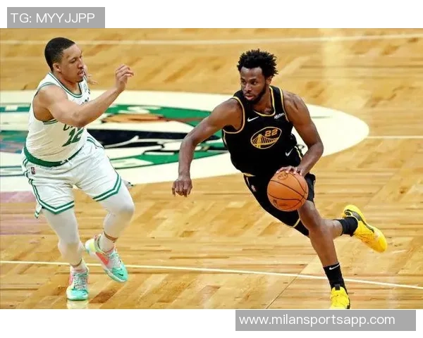 维金斯半场表现出色9投6中斩获15分4篮板3助攻正负值高达14